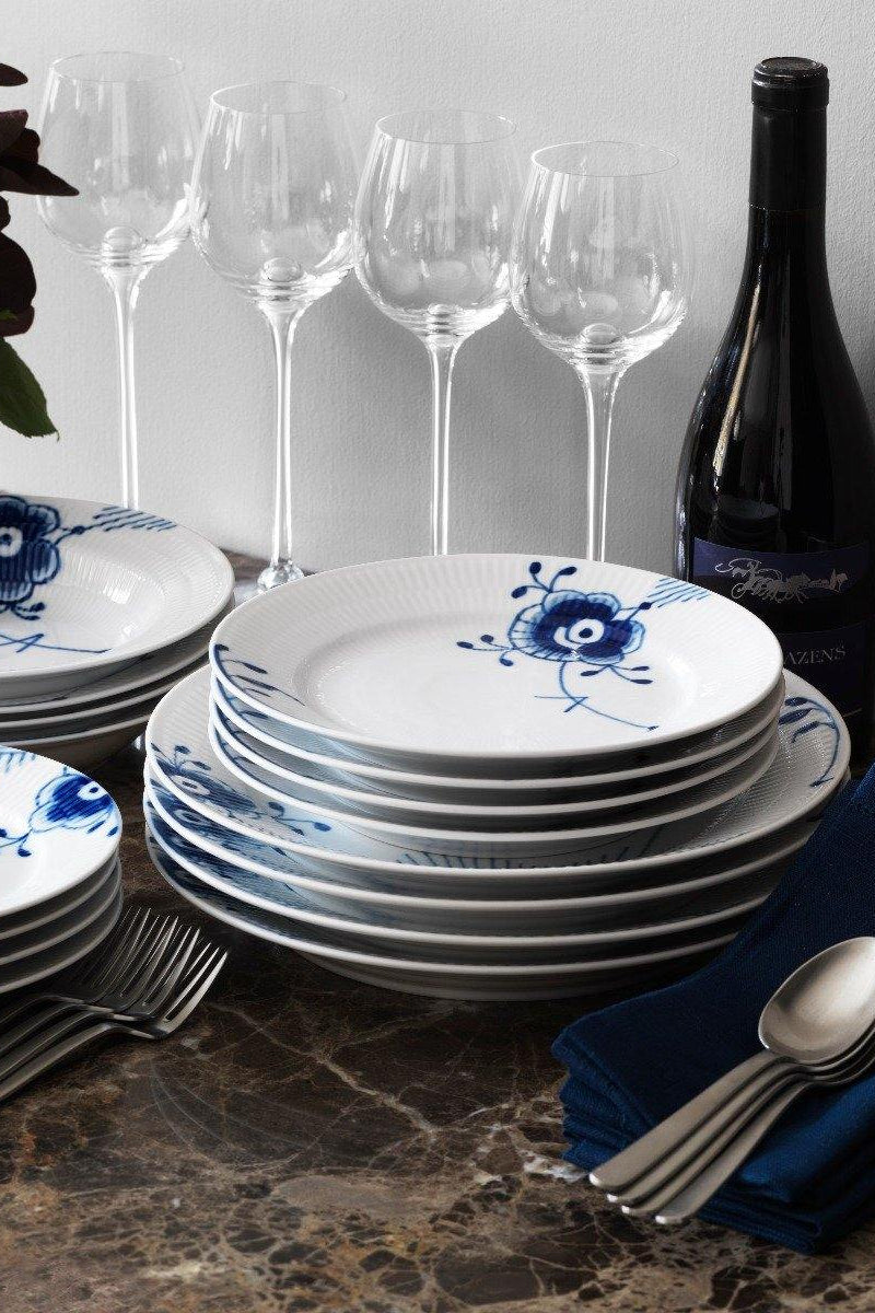 Royal Copenhagen Blå Mega riflet tallerken - 27 cm. - Bahne